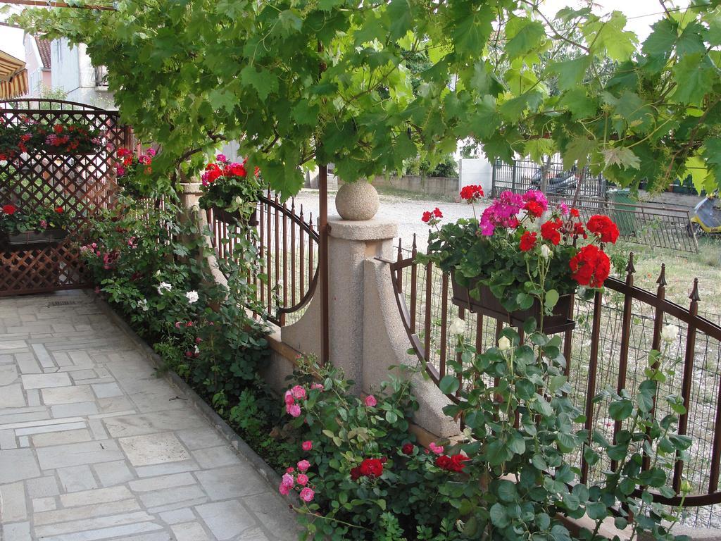 Apartments Lalic Vodice Exterior photo